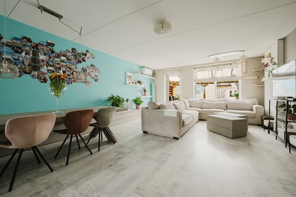 Medium property photo - Parelvissersstraat 44, 3194 JN Hoogvliet Rotterdam